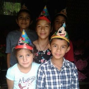 Meet your Posher, Denia